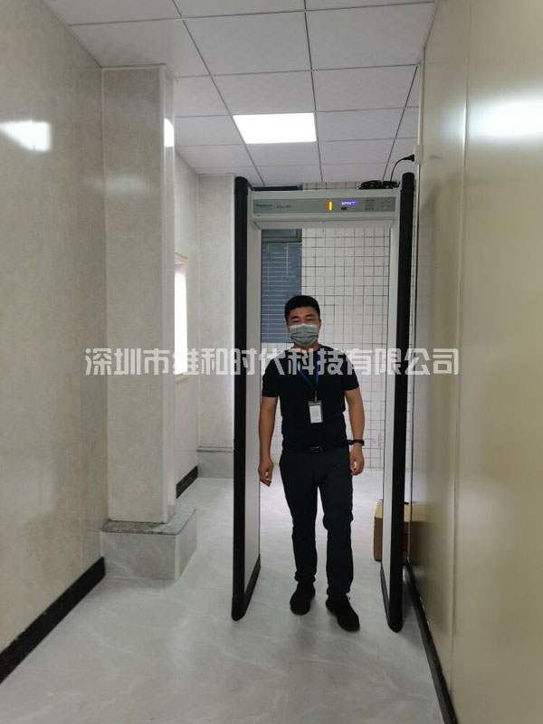 揭阳机场从我司（维和时代）采购METOR6S进口金属探测安检门[图文]